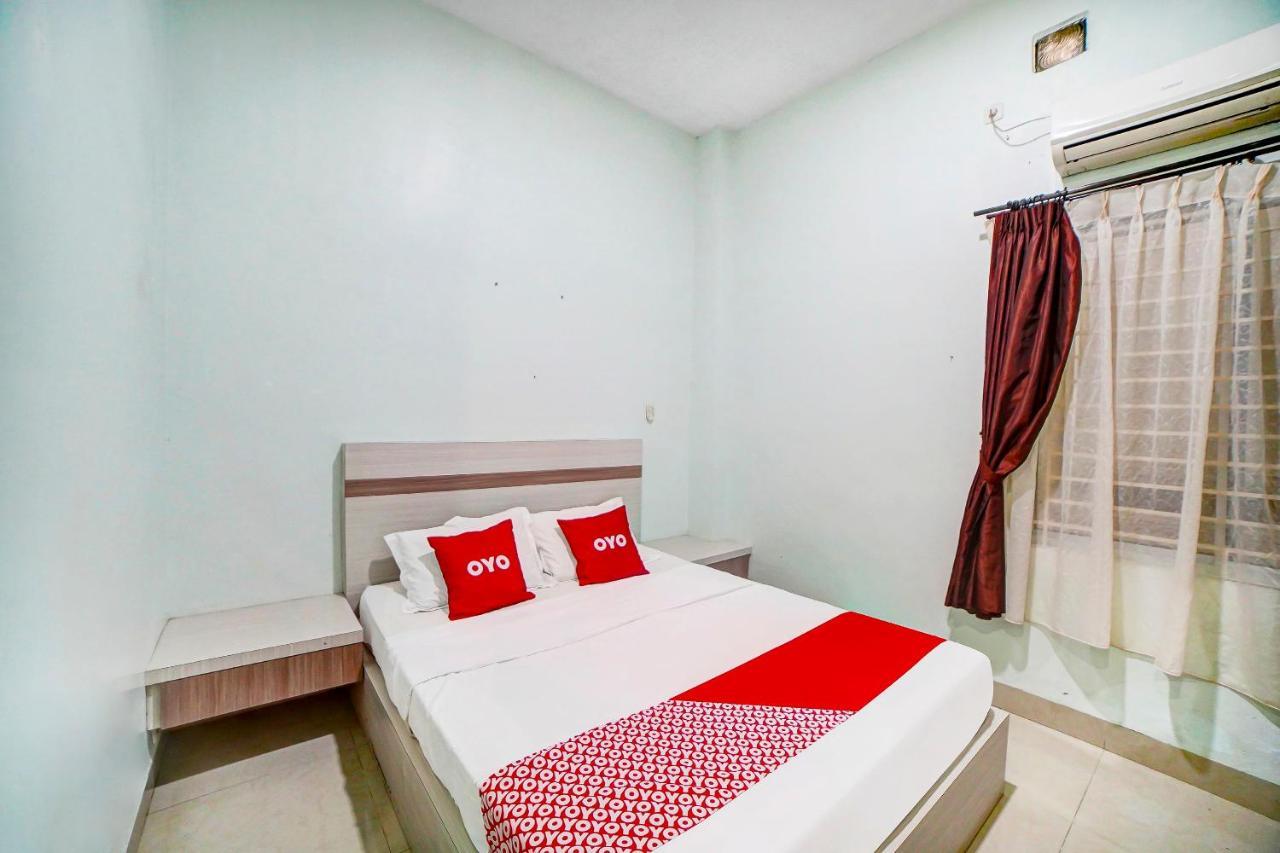 Oyo 91170 Ayahanda Residence Medan Exterior foto